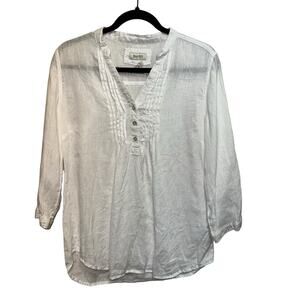 Malvin White Linen V Neck Tabbed Sleeve Blouse